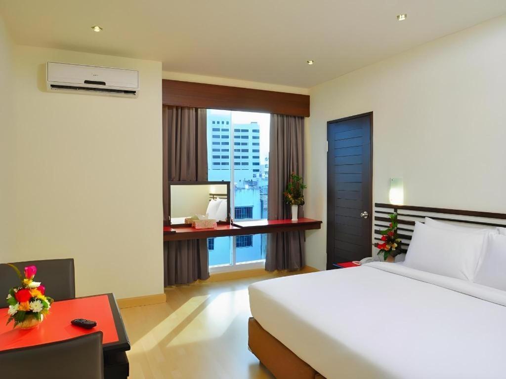 The Color Hotel Hat Yai Exterior photo